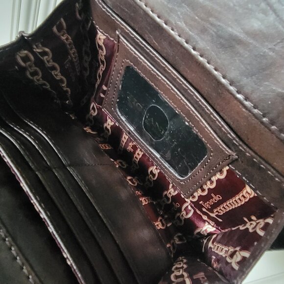 Tignanello Leather Crossbody Bag - Picture 8 of 16